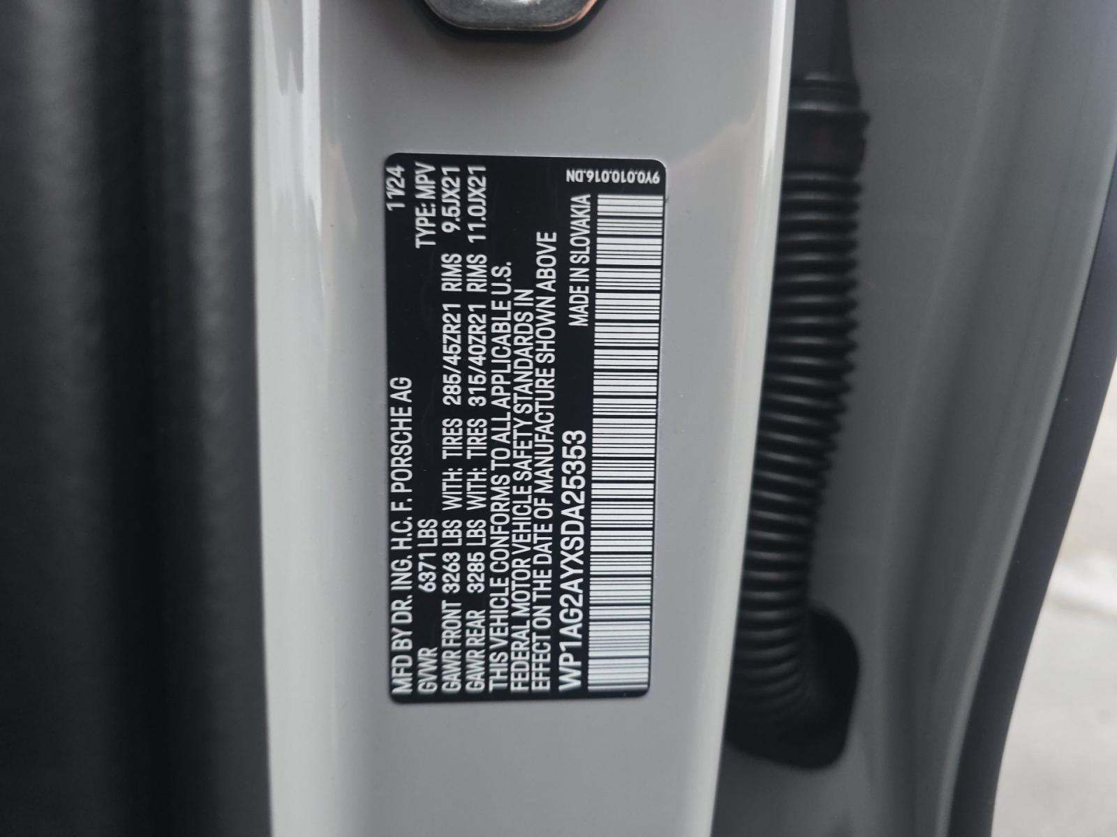 2025 Porsche Cayenne GTS AWD