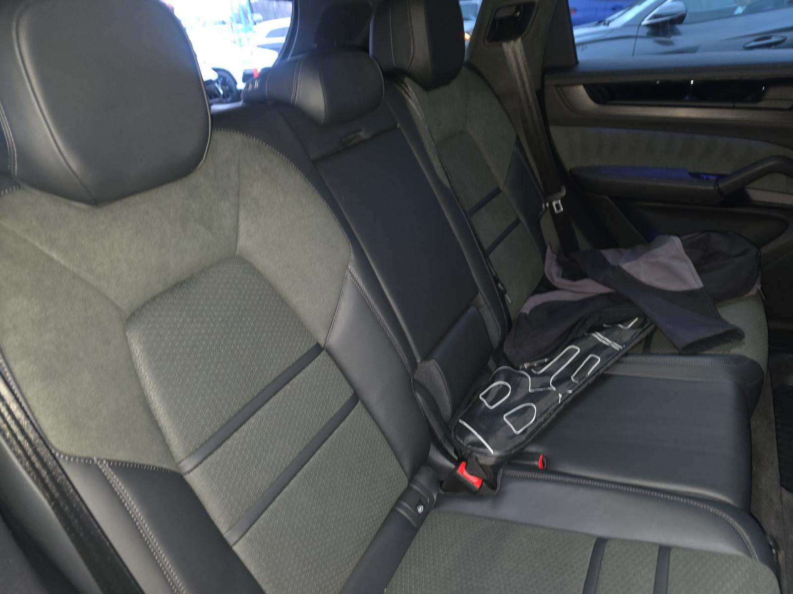 2025 Porsche Cayenne GTS AWD