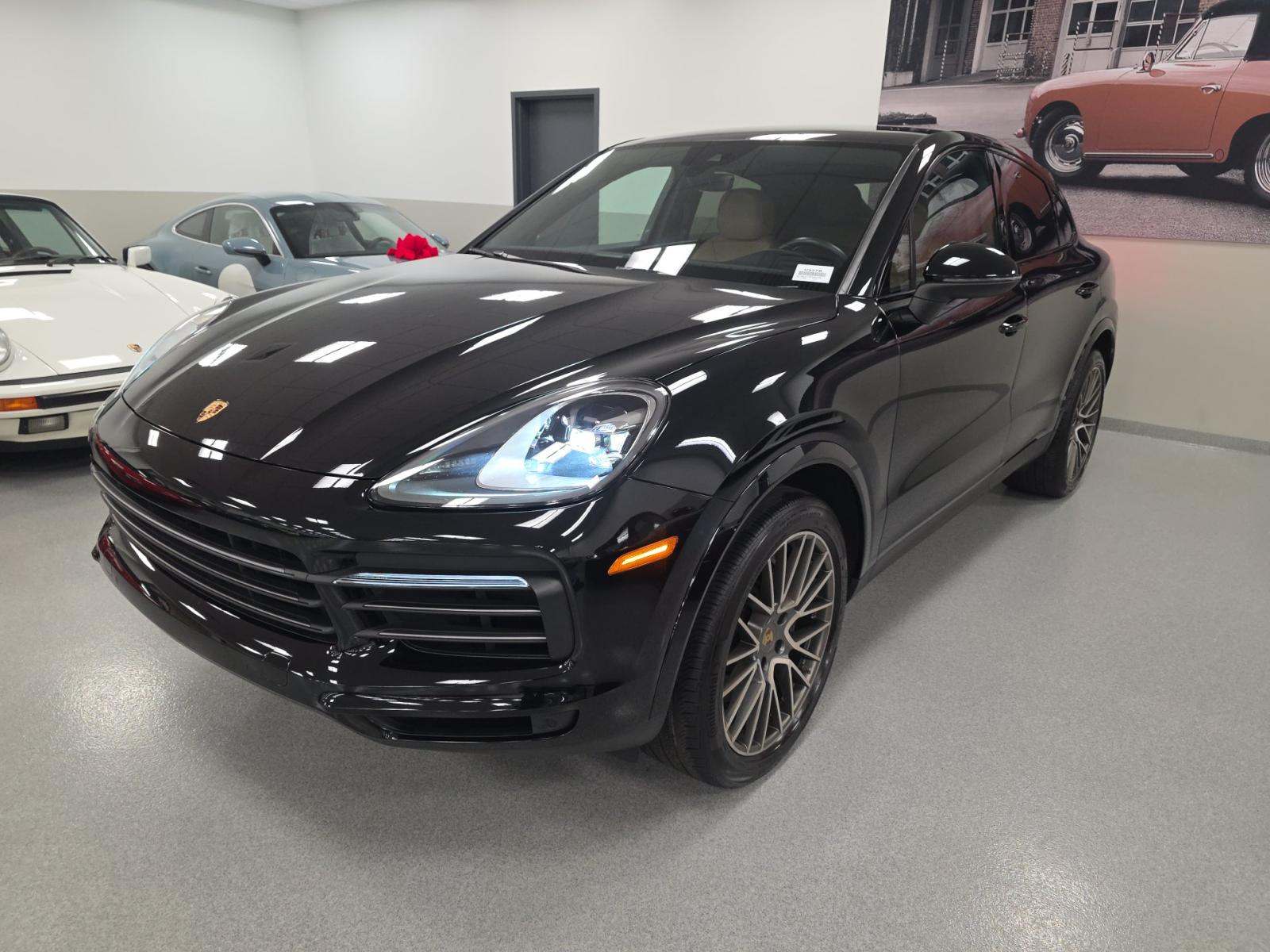 2023 Porsche Cayenne Platinum Edition AWD