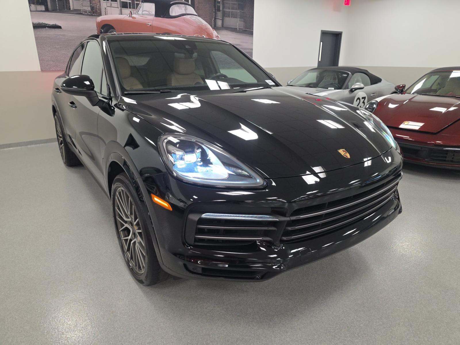 2023 Porsche Cayenne Platinum Edition AWD