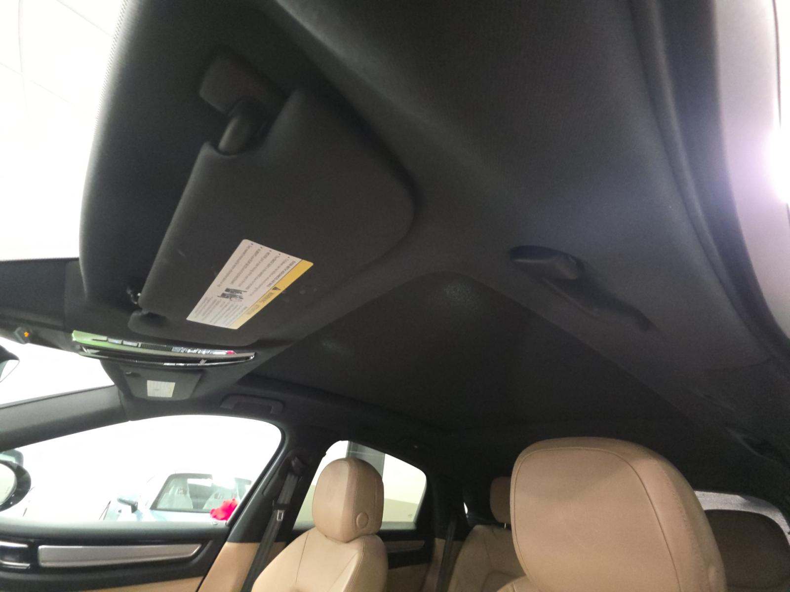 2023 Porsche Cayenne Platinum Edition AWD