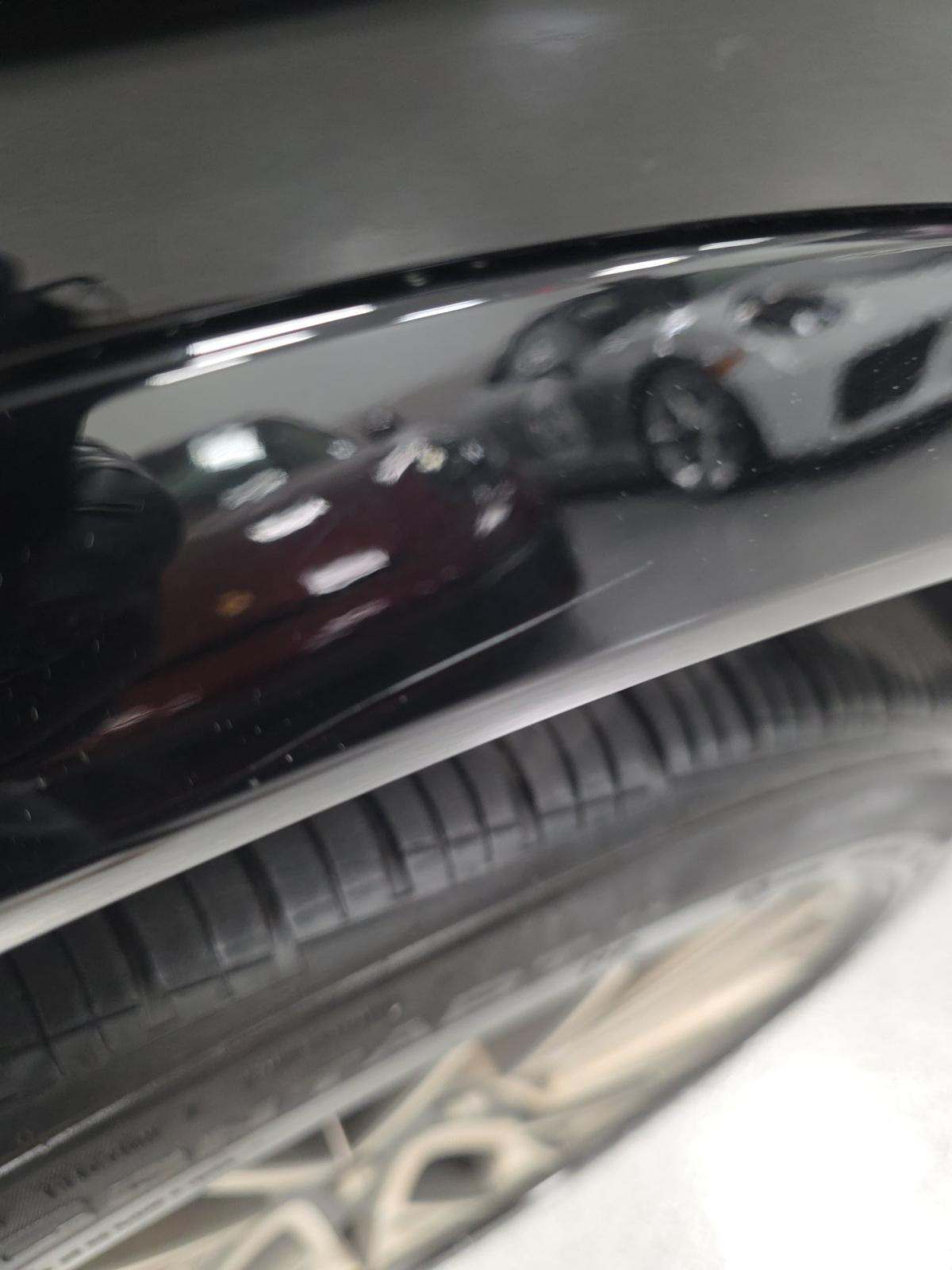 2023 Porsche Cayenne Platinum Edition AWD