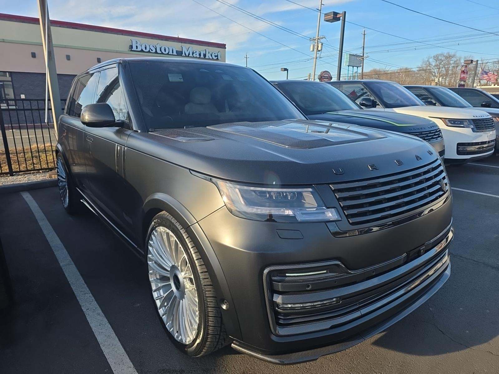 2024 Land Rover Range Rover SE LWB AWD