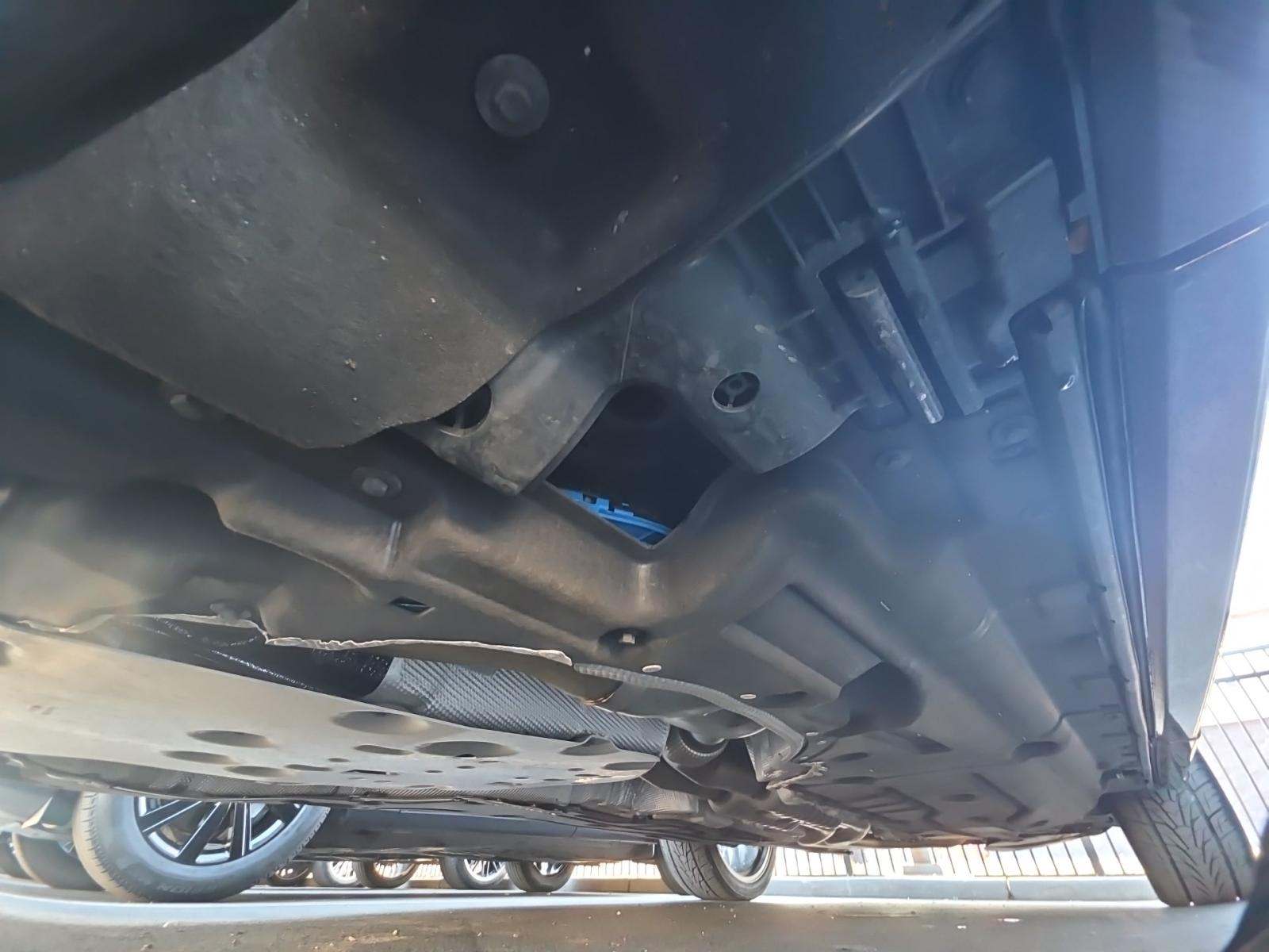 2024 Land Rover Range Rover SE LWB AWD