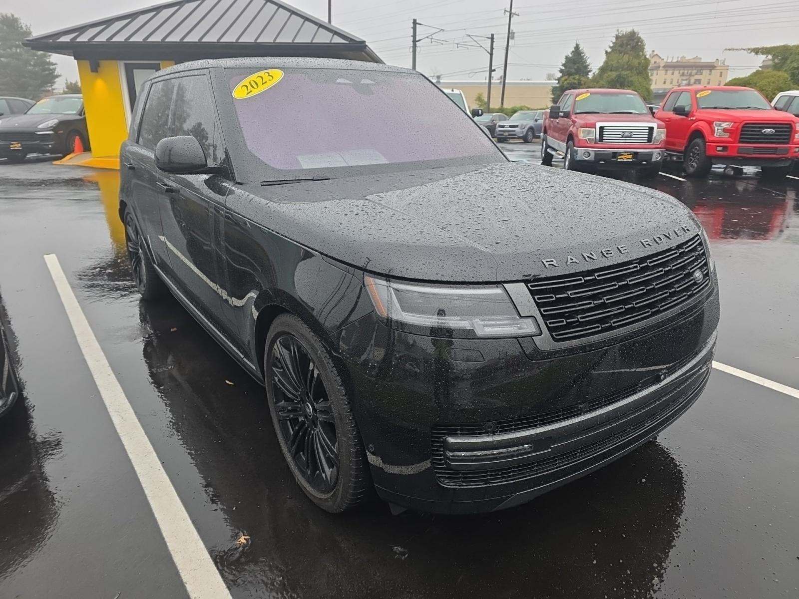 2023 Land Rover Range Rover SE AWD