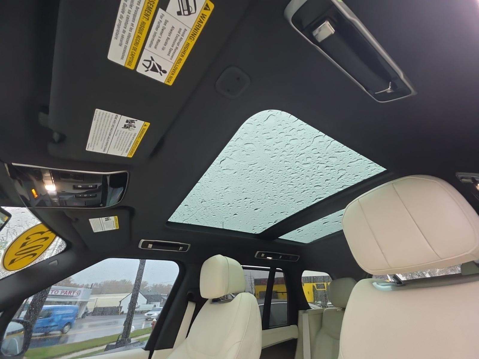 2023 Land Rover Range Rover SE AWD