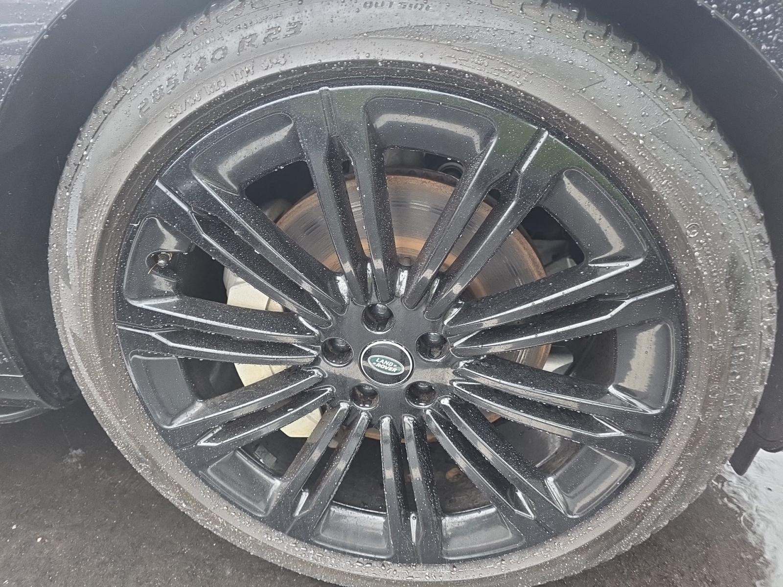 2023 Land Rover Range Rover SE AWD