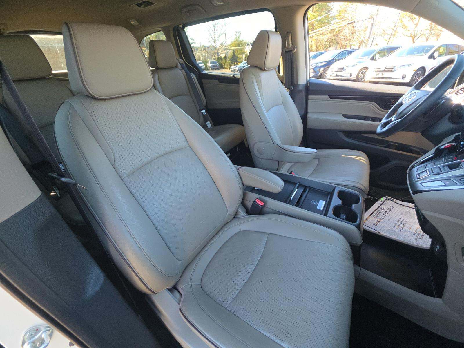 2022 Honda Odyssey Elite FWD