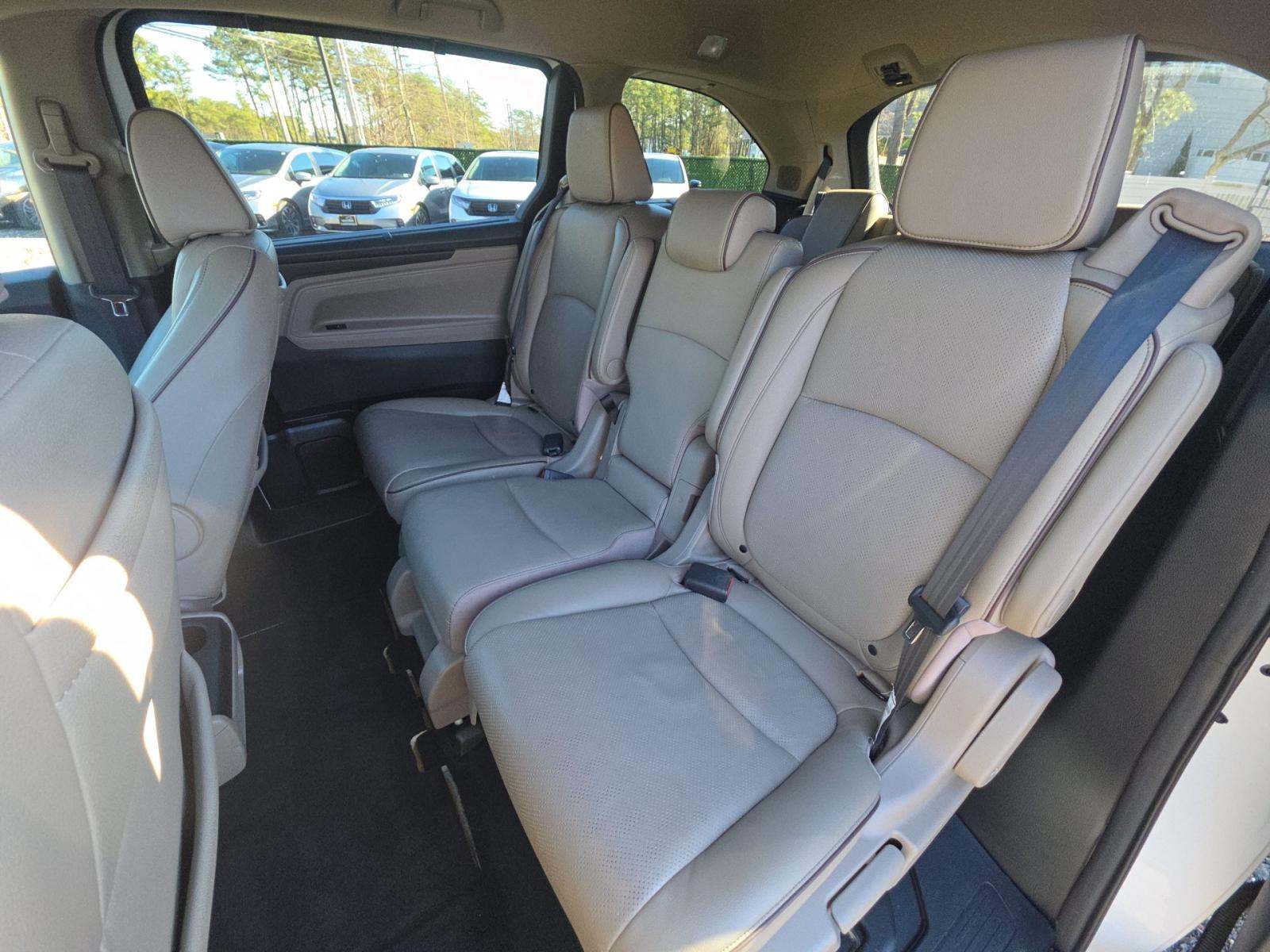 2022 Honda Odyssey Elite FWD