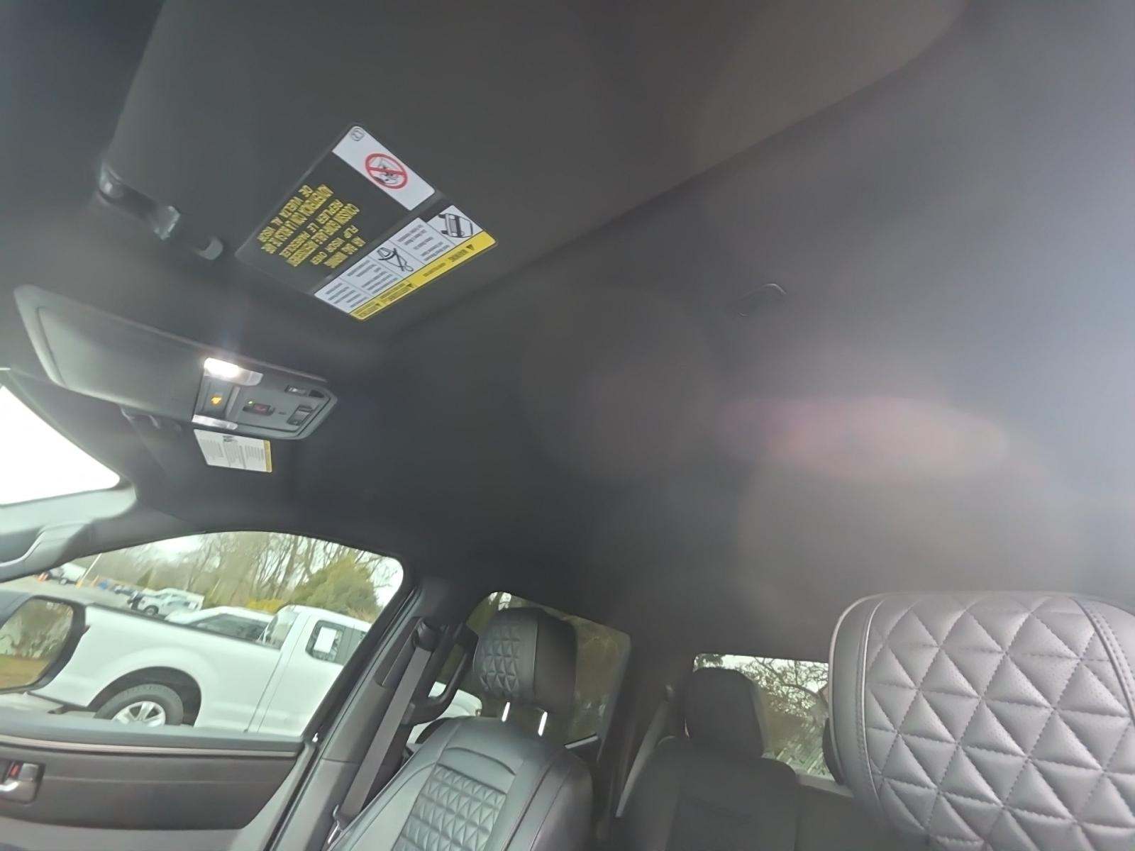 2025 Toyota Tundra SR5 AWD