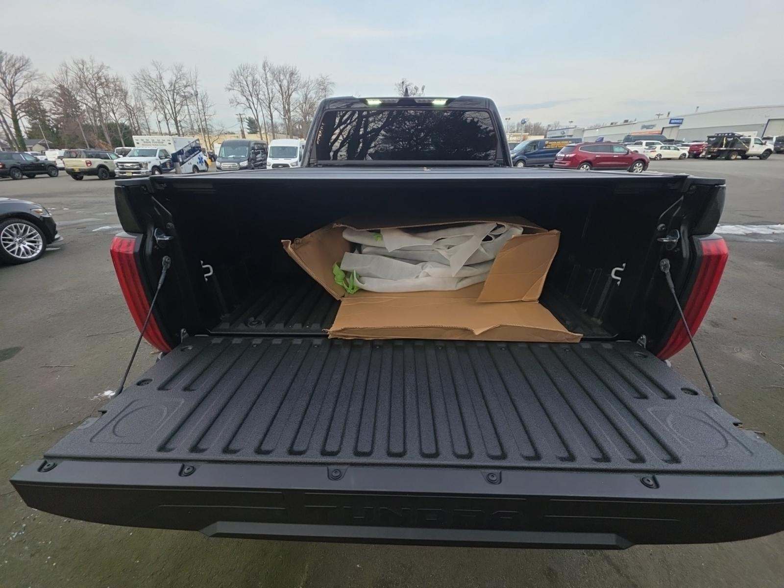 2025 Toyota Tundra SR5 AWD