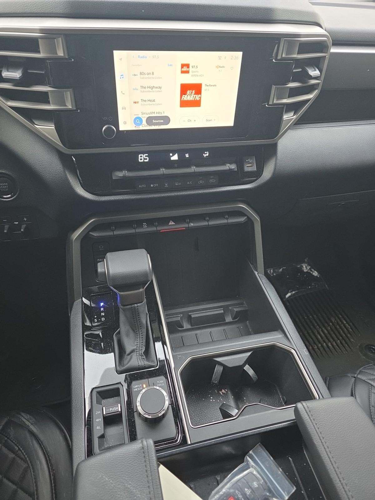 2025 Toyota Tundra SR5 AWD