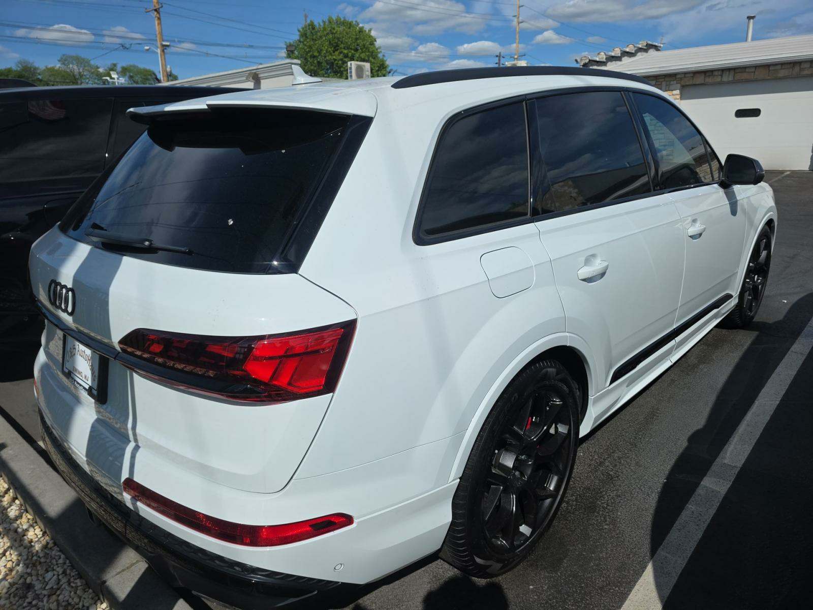 2025 Audi SQ7 Prestige AWD