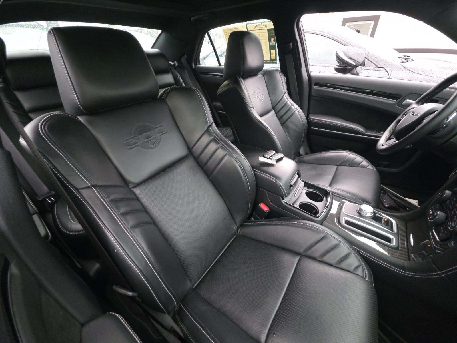 2023 Chrysler 300 C RWD