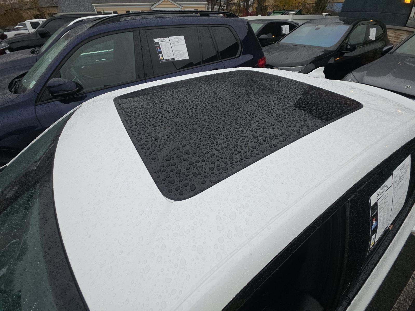 2023 Chrysler 300 C RWD