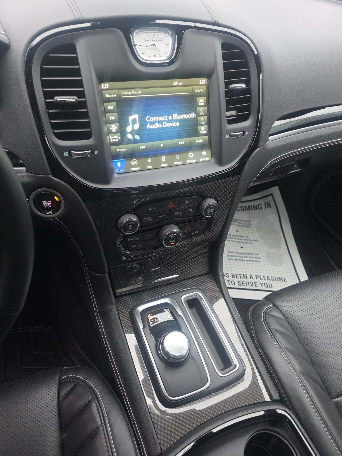 2023 Chrysler 300 C RWD