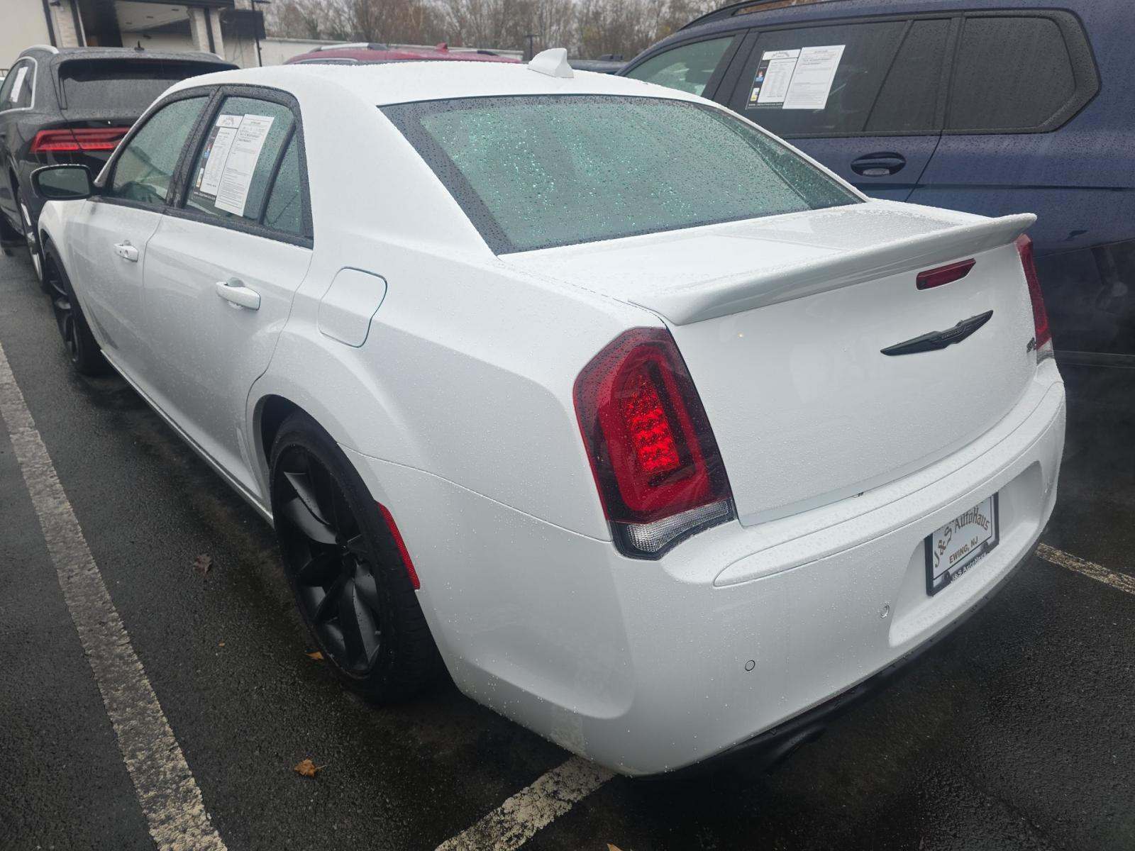 2023 Chrysler 300 C RWD