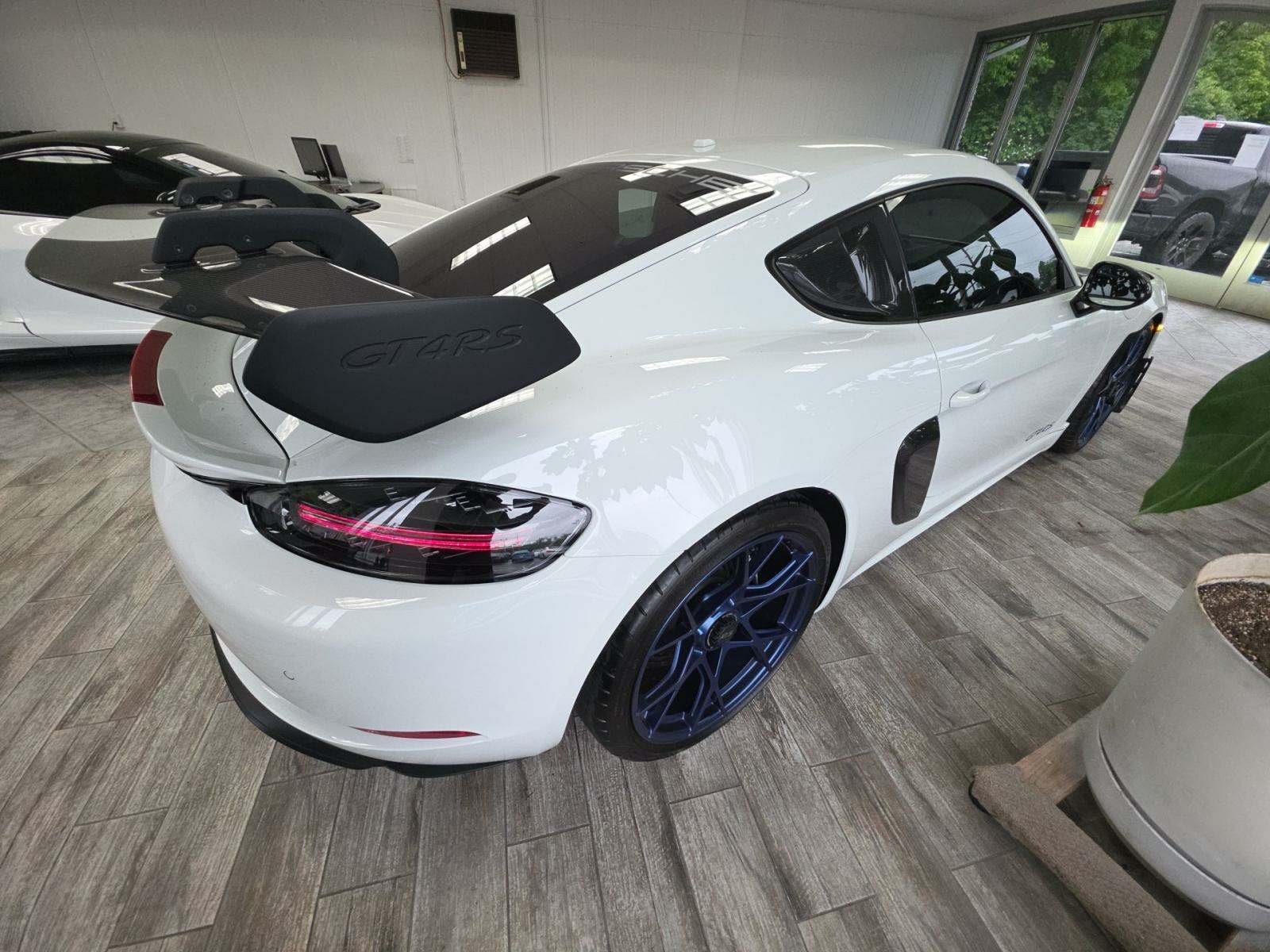 2024 Porsche 718 Cayman GT4 RS RWD