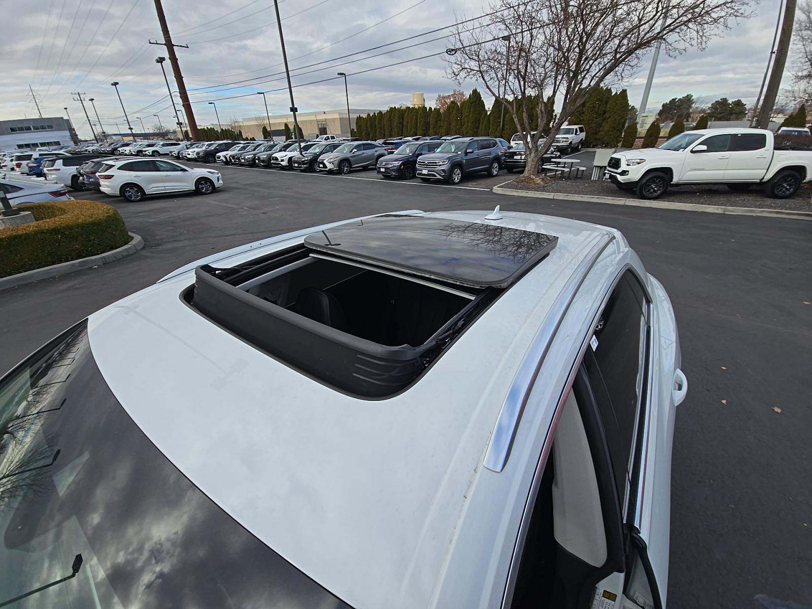 2023 Audi Q8 Premium AWD