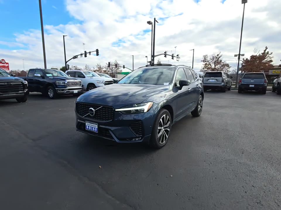 2024 Volvo XC60 B5 Plus AWD