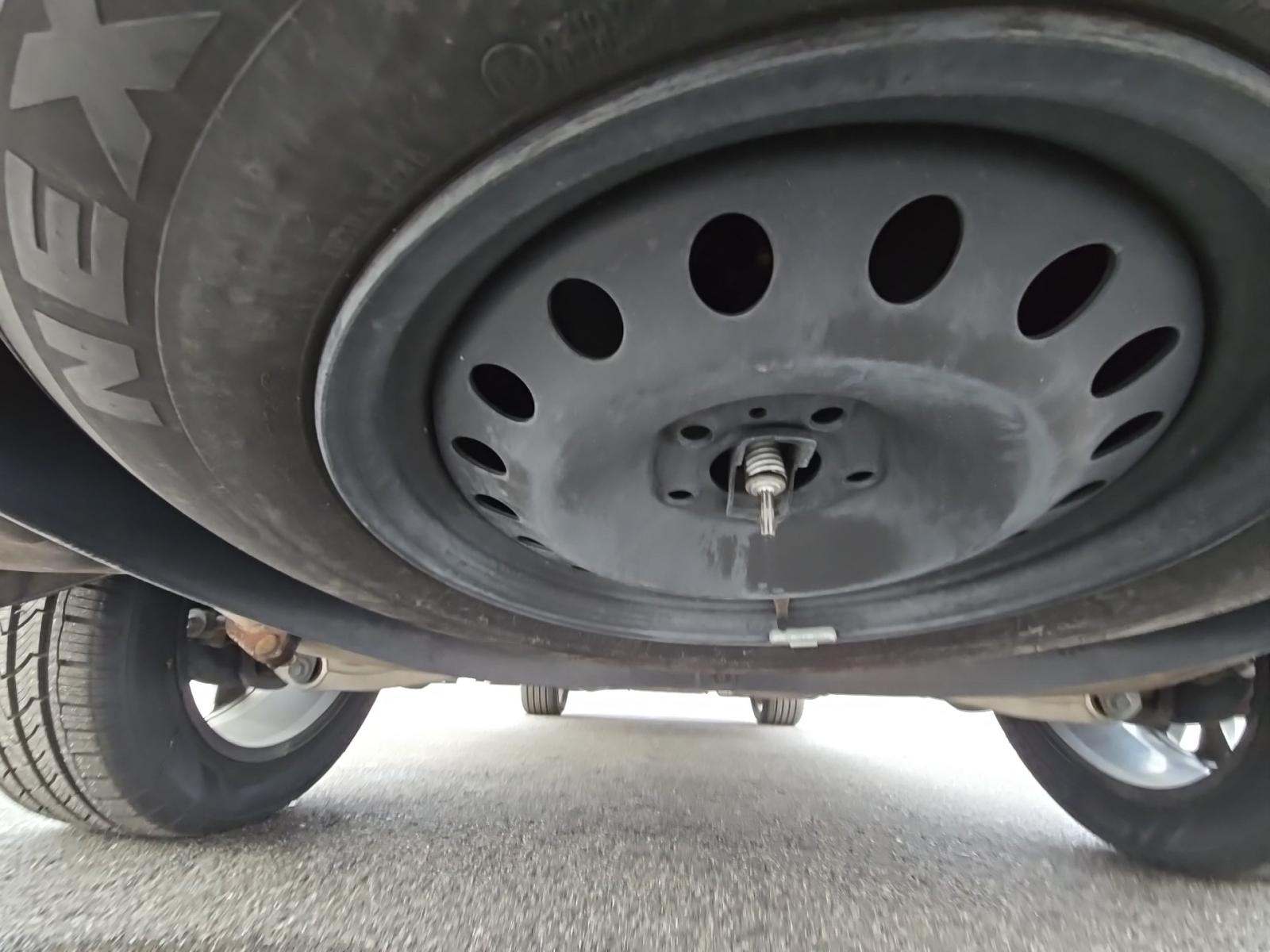 2022 Dodge Durango Orange Sport AWD