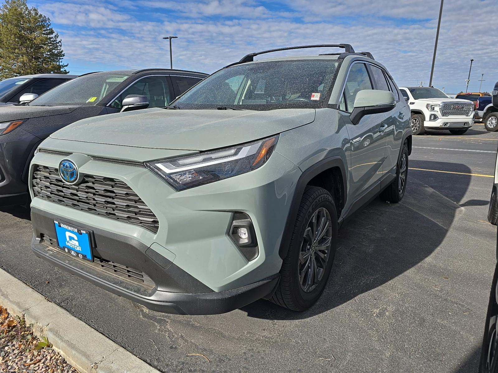 2023 Toyota RAV4 Hybrid XLE Premium AWD