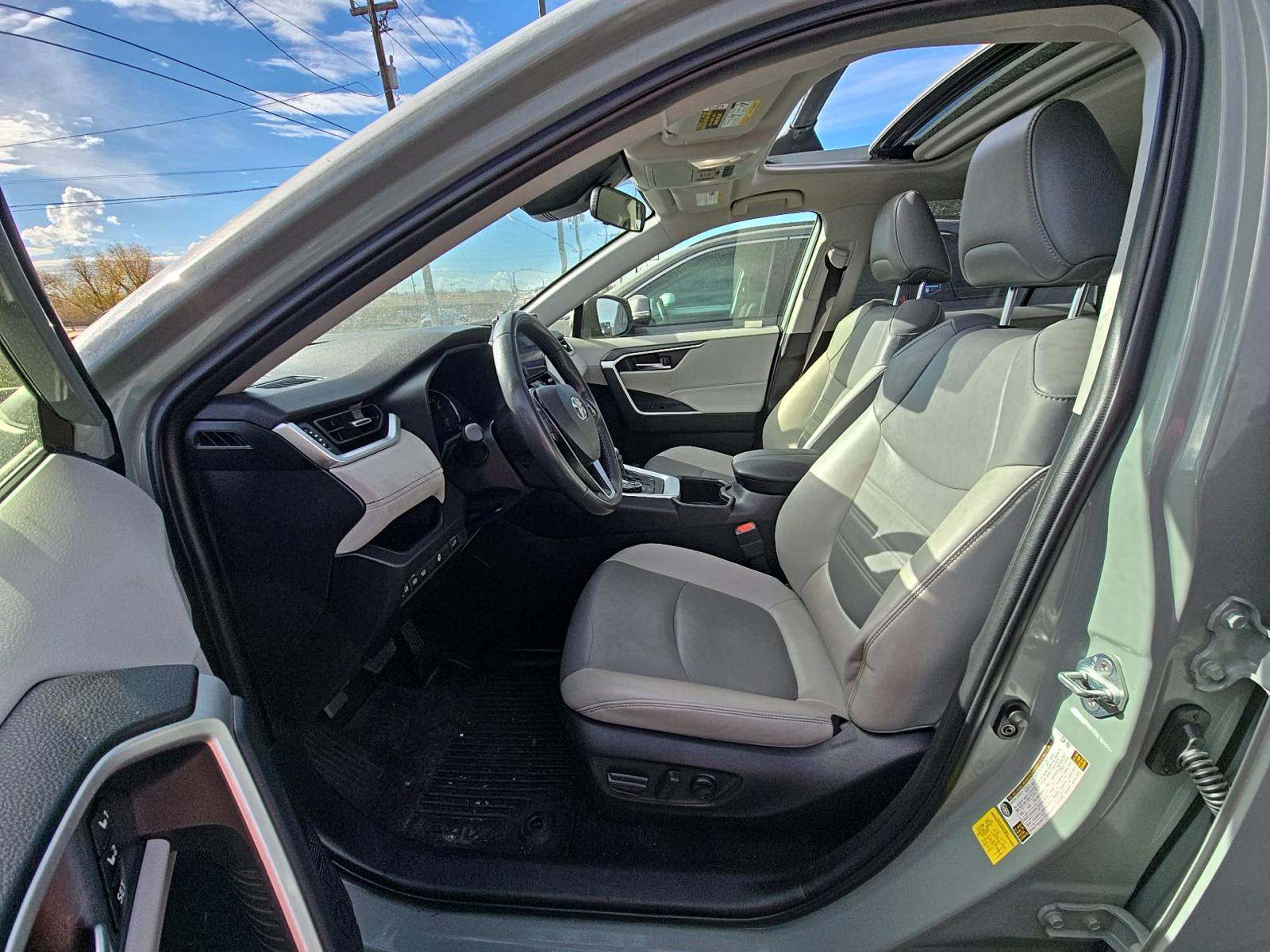 2023 Toyota RAV4 Hybrid XLE Premium AWD