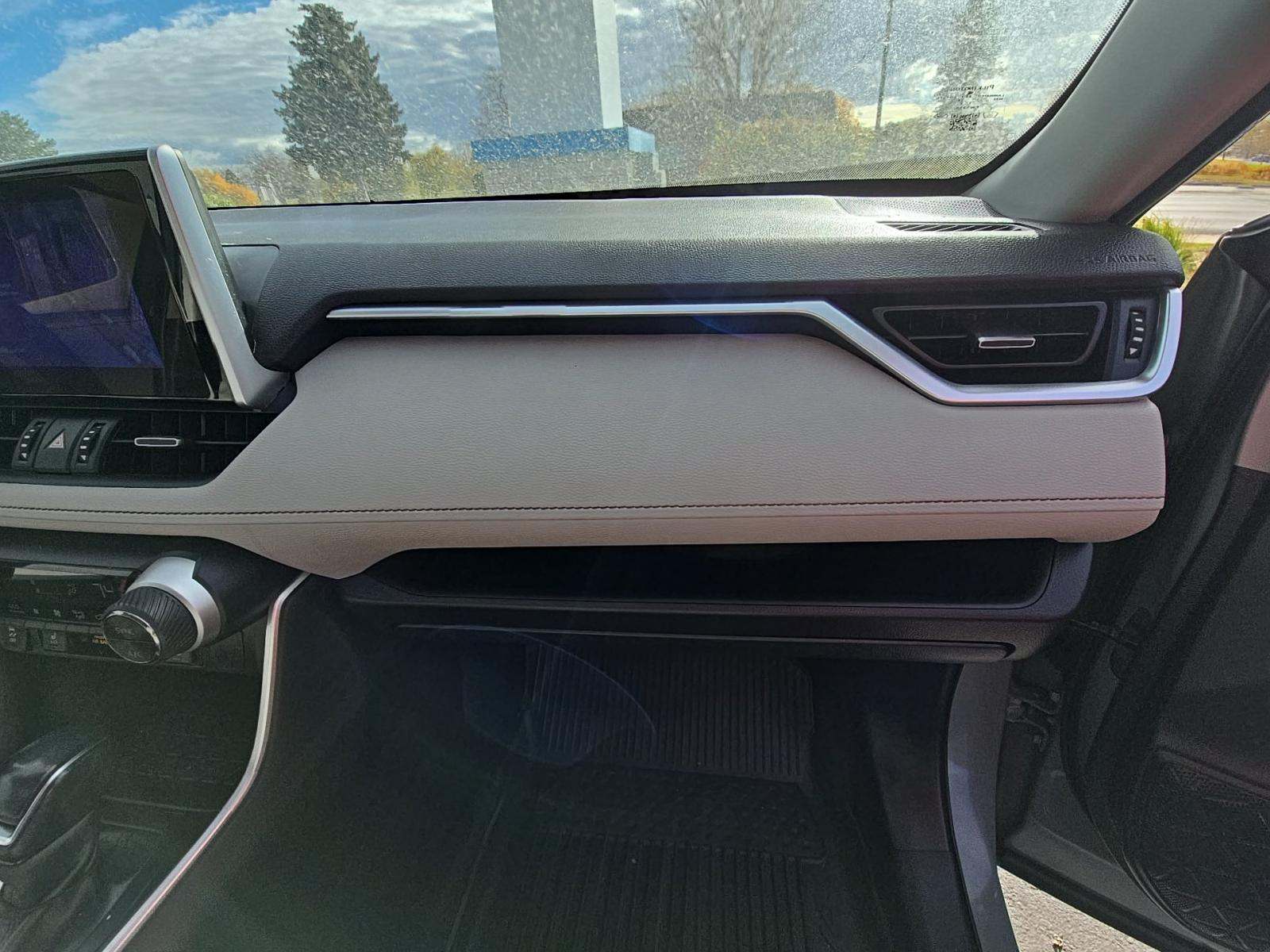 2023 Toyota RAV4 Hybrid XLE Premium AWD