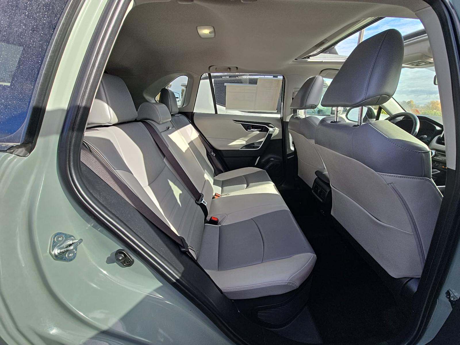 2023 Toyota RAV4 Hybrid XLE Premium AWD