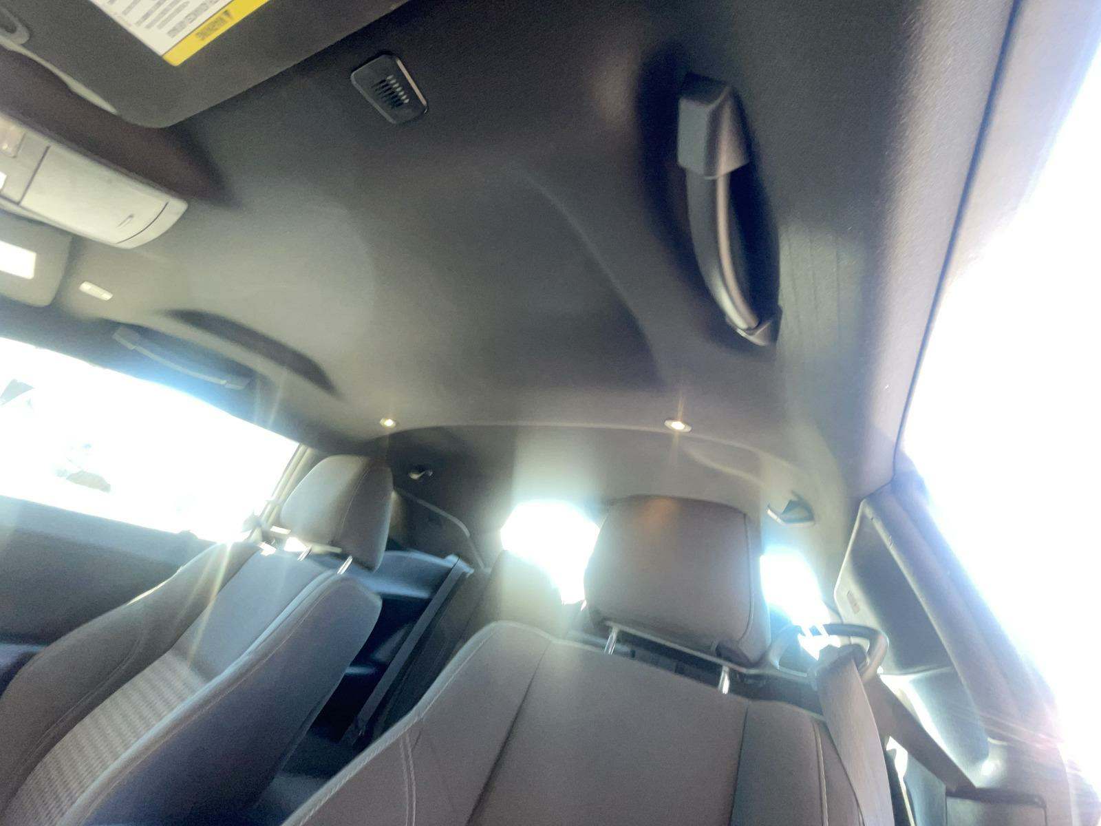 2021 Dodge Challenger SXT RWD