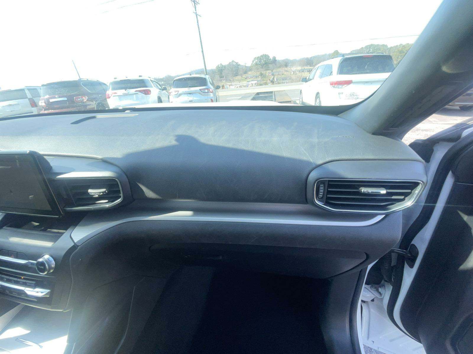 2020 Ford Explorer XLT RWD