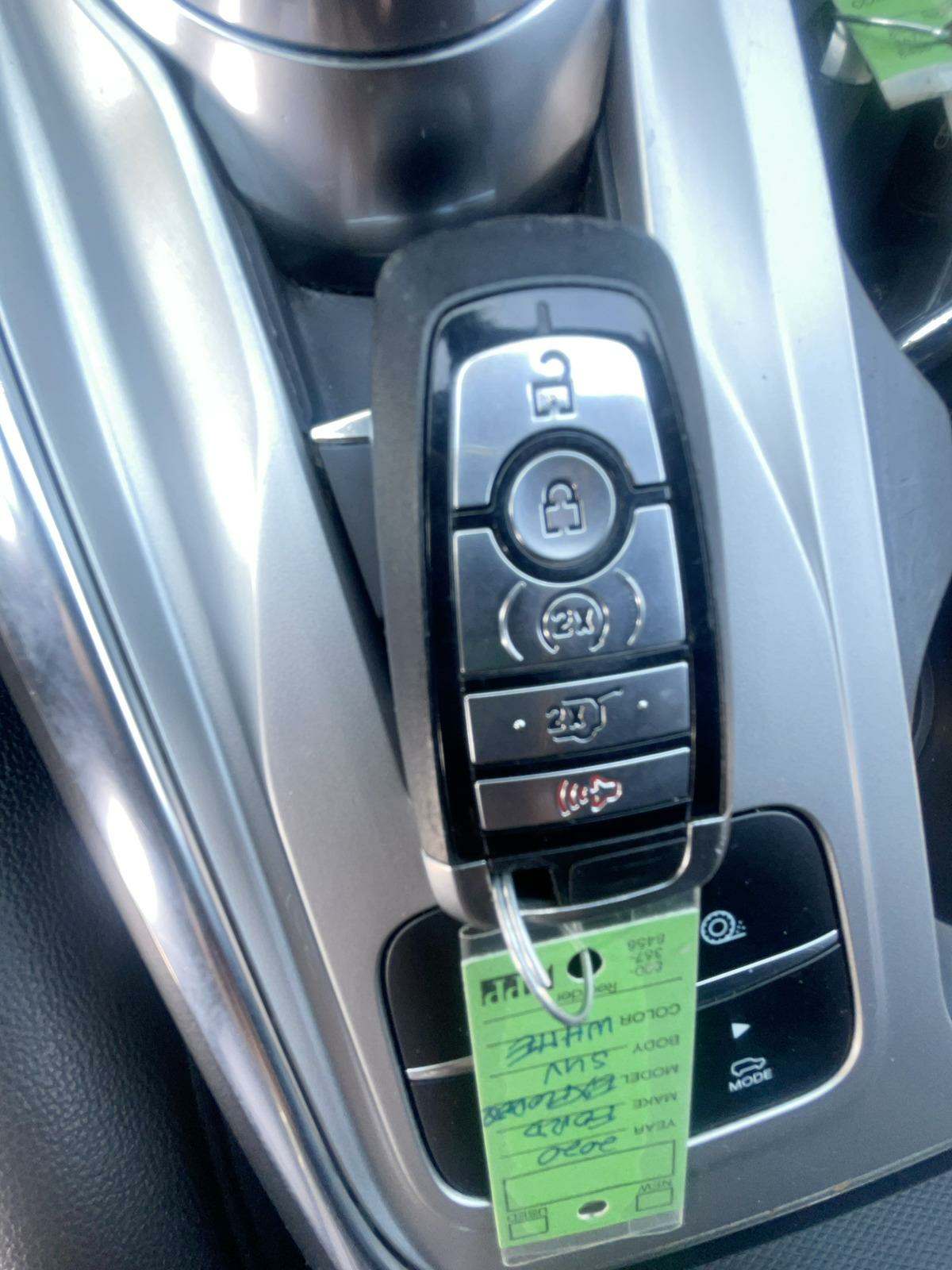 2020 Ford Explorer XLT RWD