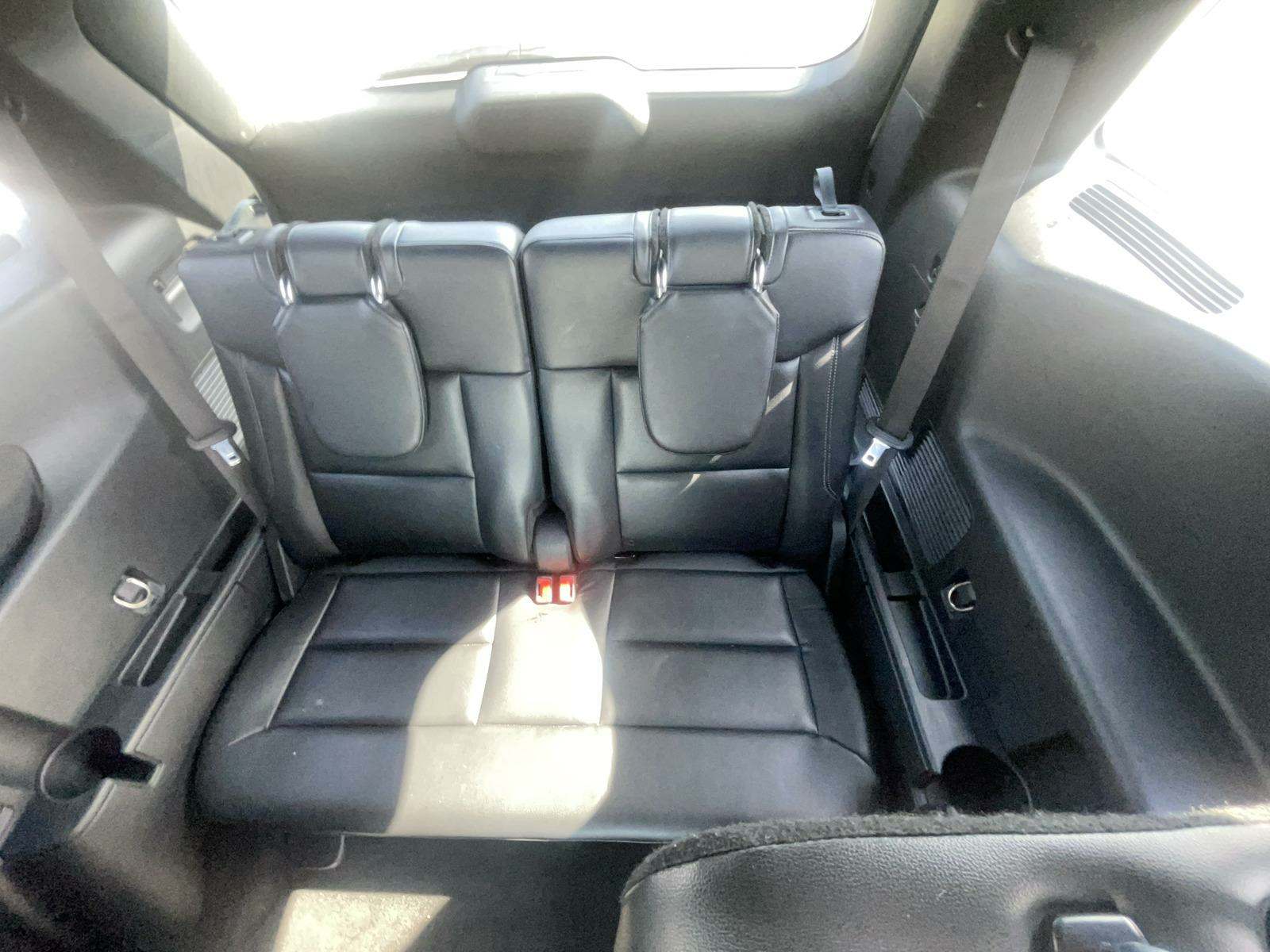 2020 Ford Explorer XLT RWD