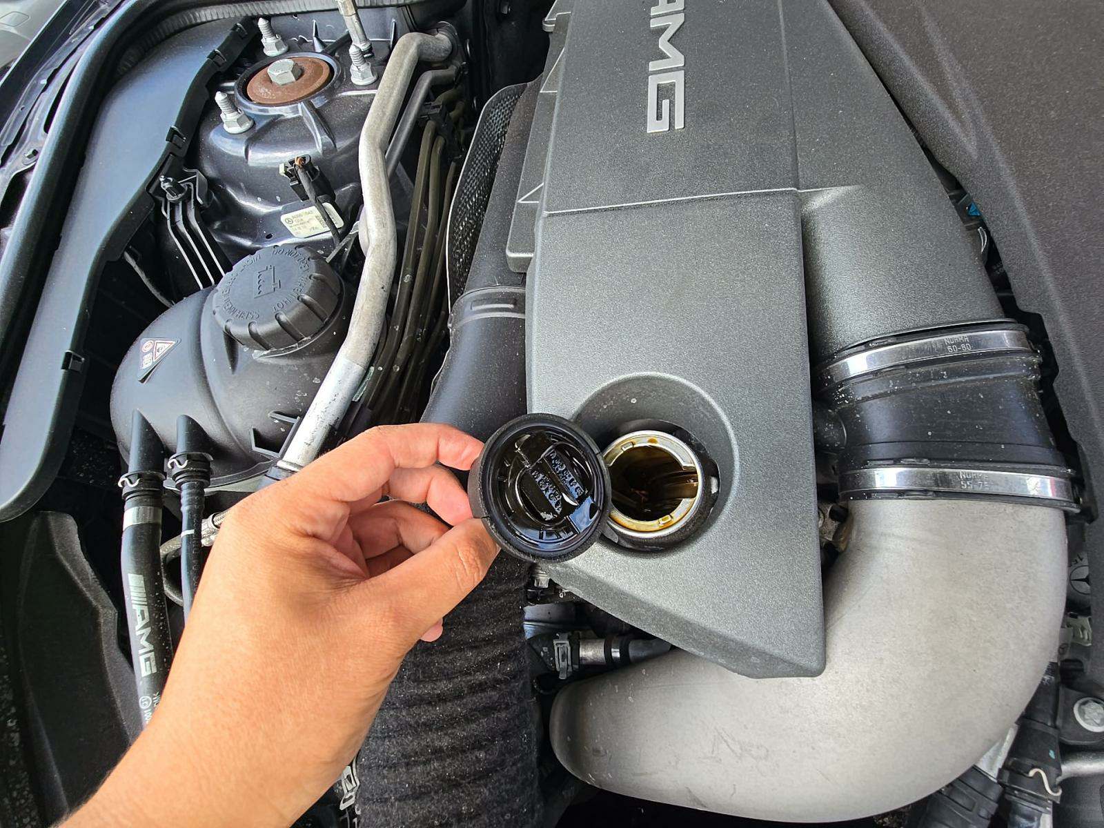 2015 Mercedes-Benz SL-Class SL 63 AMG RWD