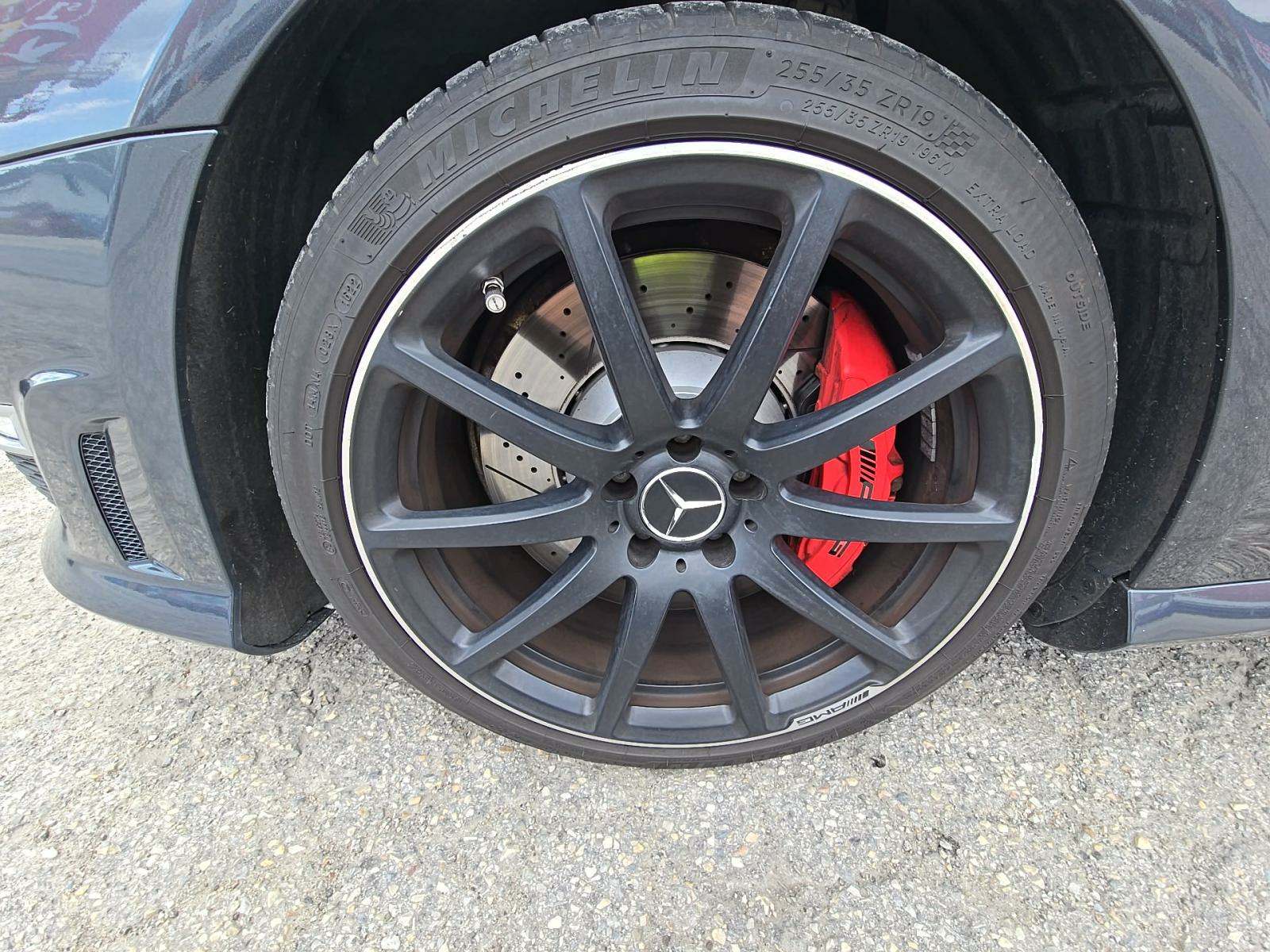 2015 Mercedes-Benz SL-Class SL 63 AMG RWD