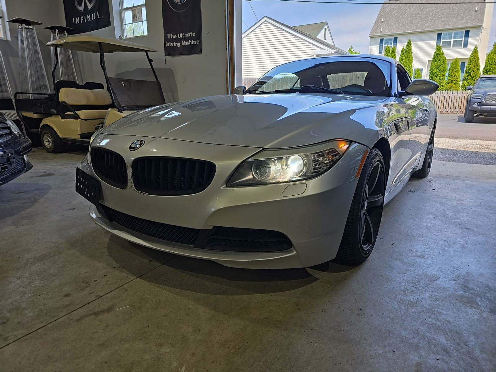 2011 BMW Z4 sDrive30i RWD