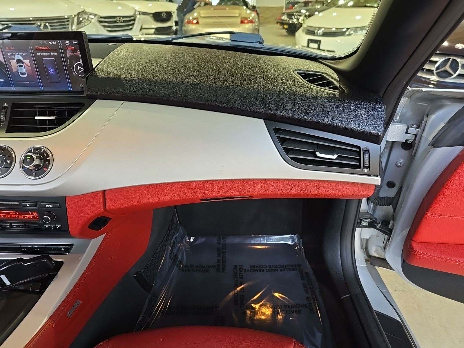 2011 BMW Z4 sDrive30i RWD