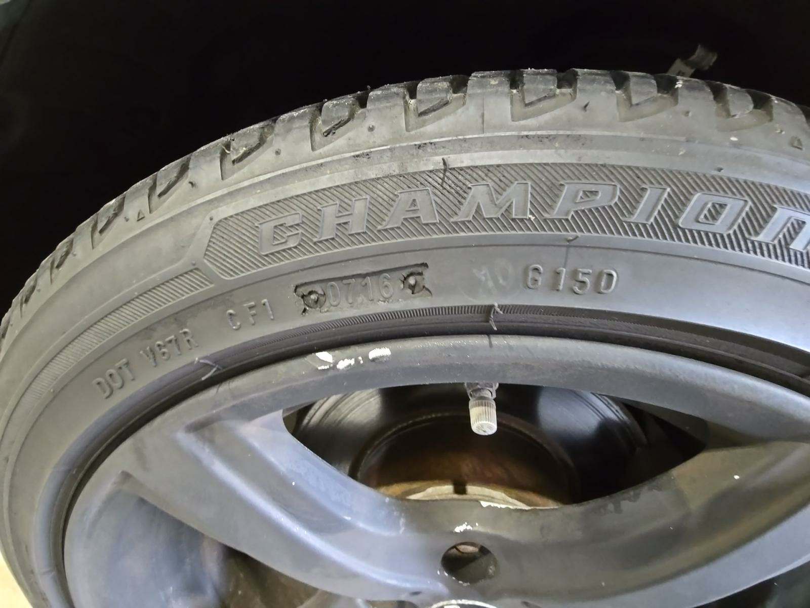 2011 BMW Z4 sDrive30i RWD