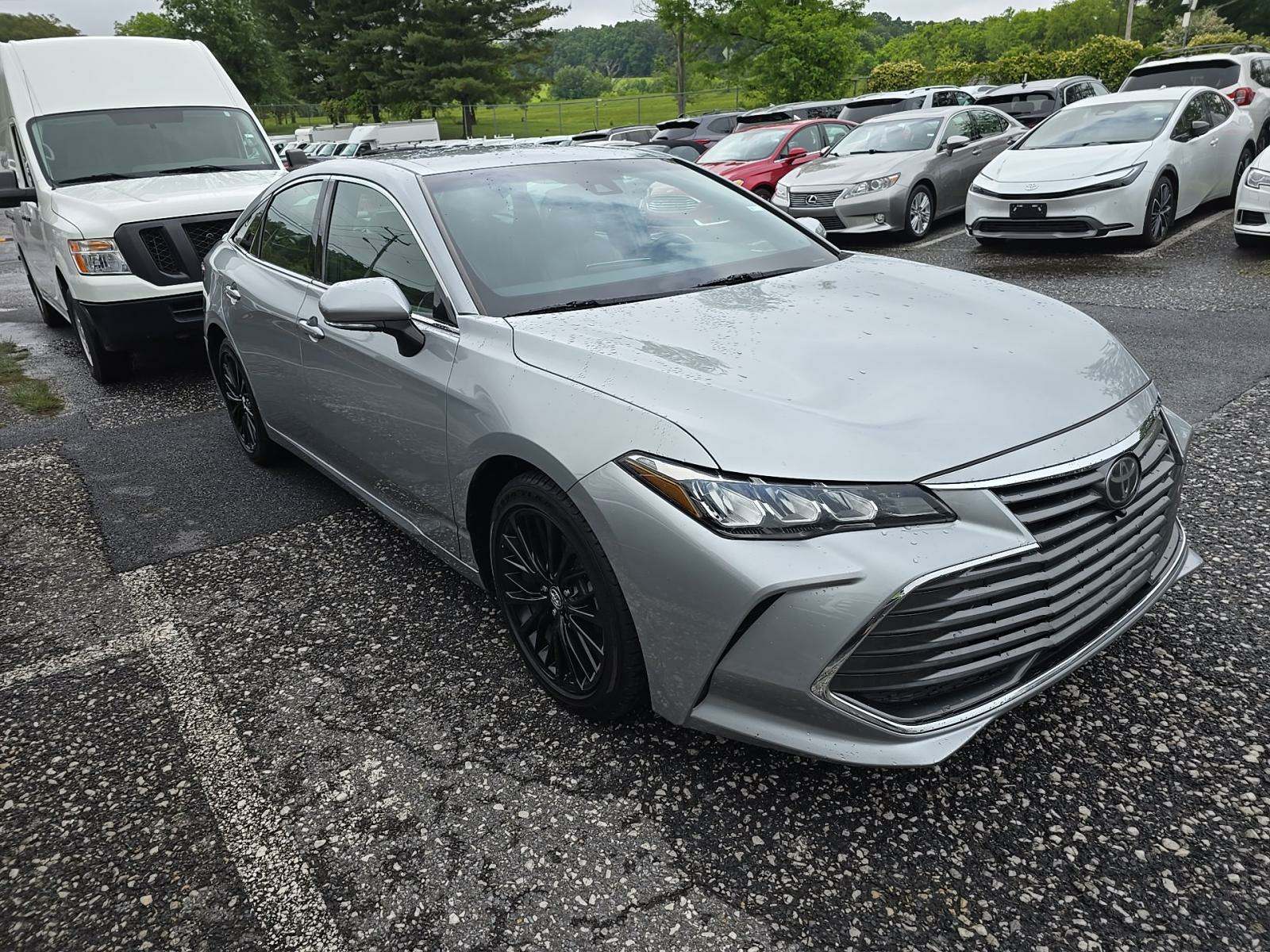 2020 Toyota Avalon XLE FWD