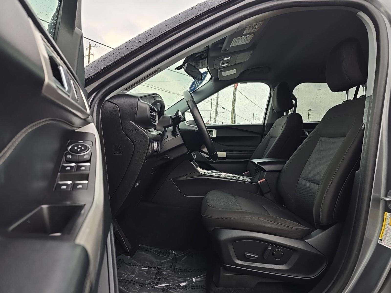 2022 Ford Explorer XLT AWD