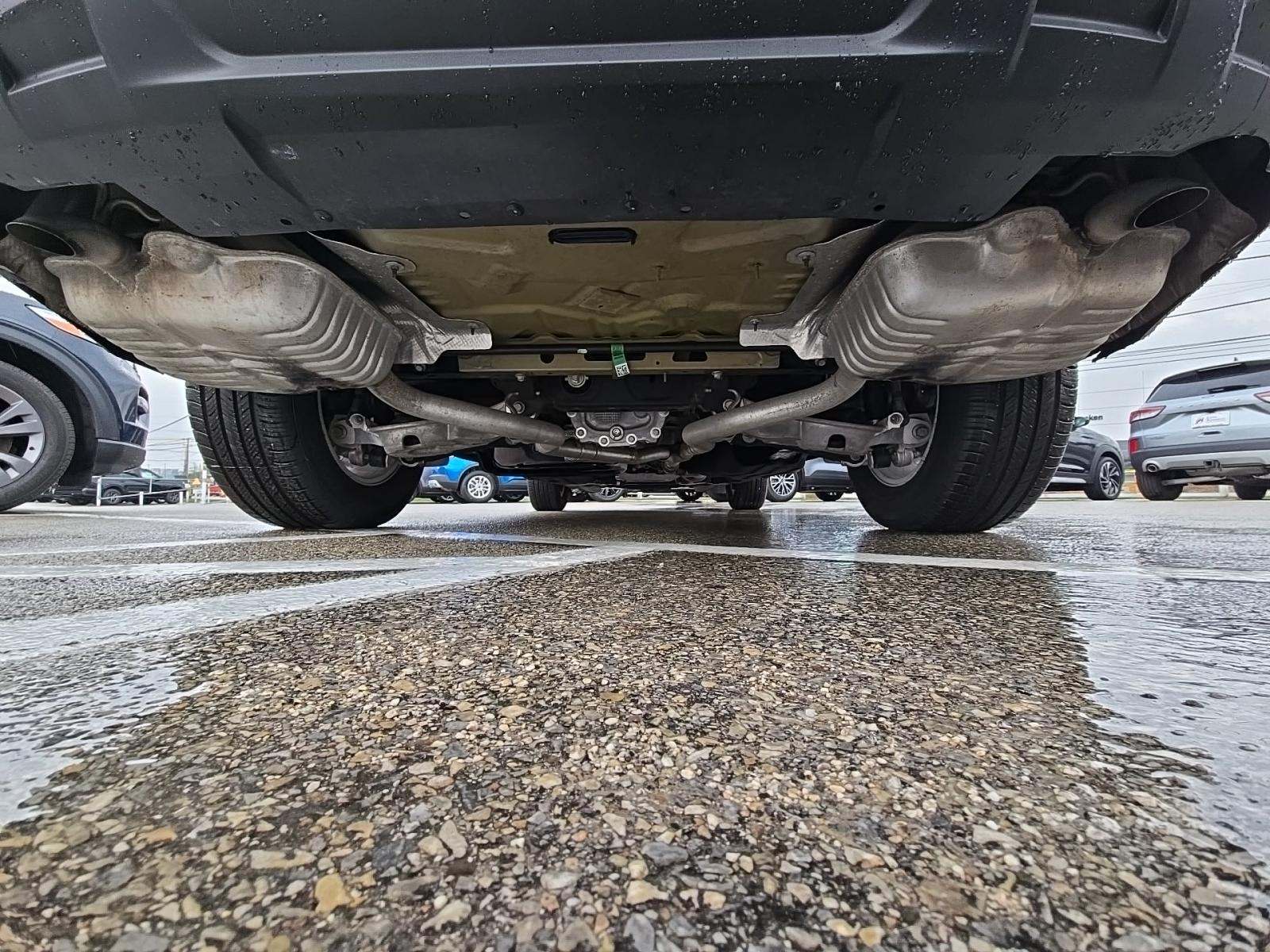 2022 Ford Explorer XLT AWD