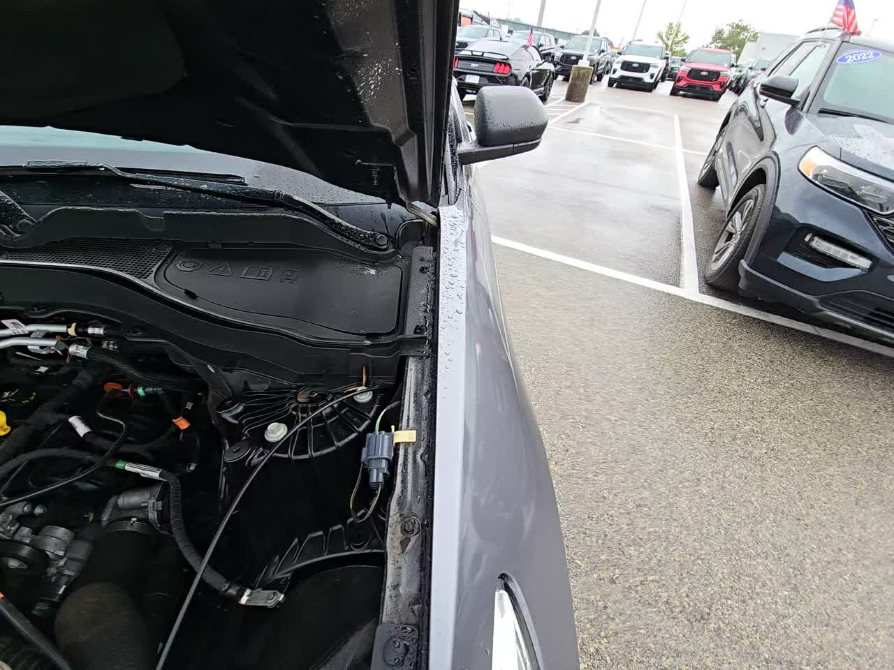 2022 Ford Explorer XLT AWD