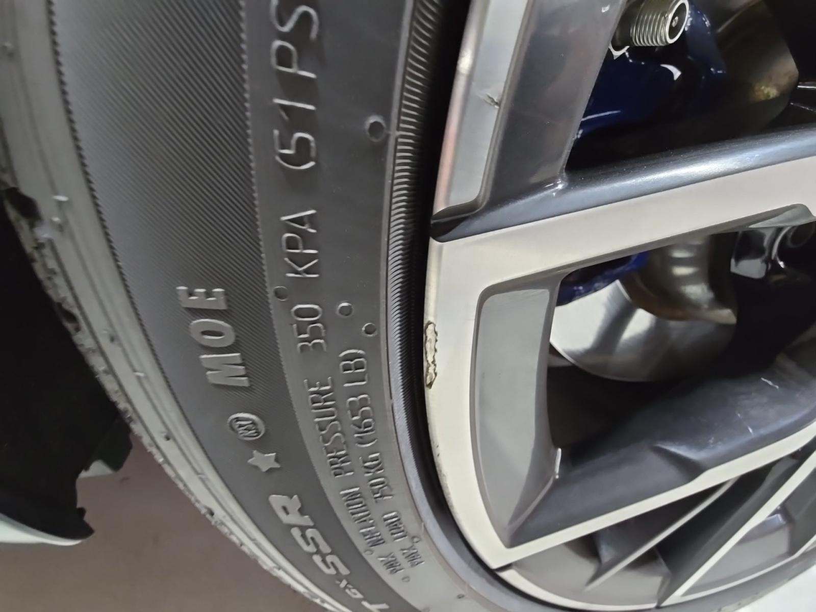 2023 BMW 5 Series 530e xDrive AWD