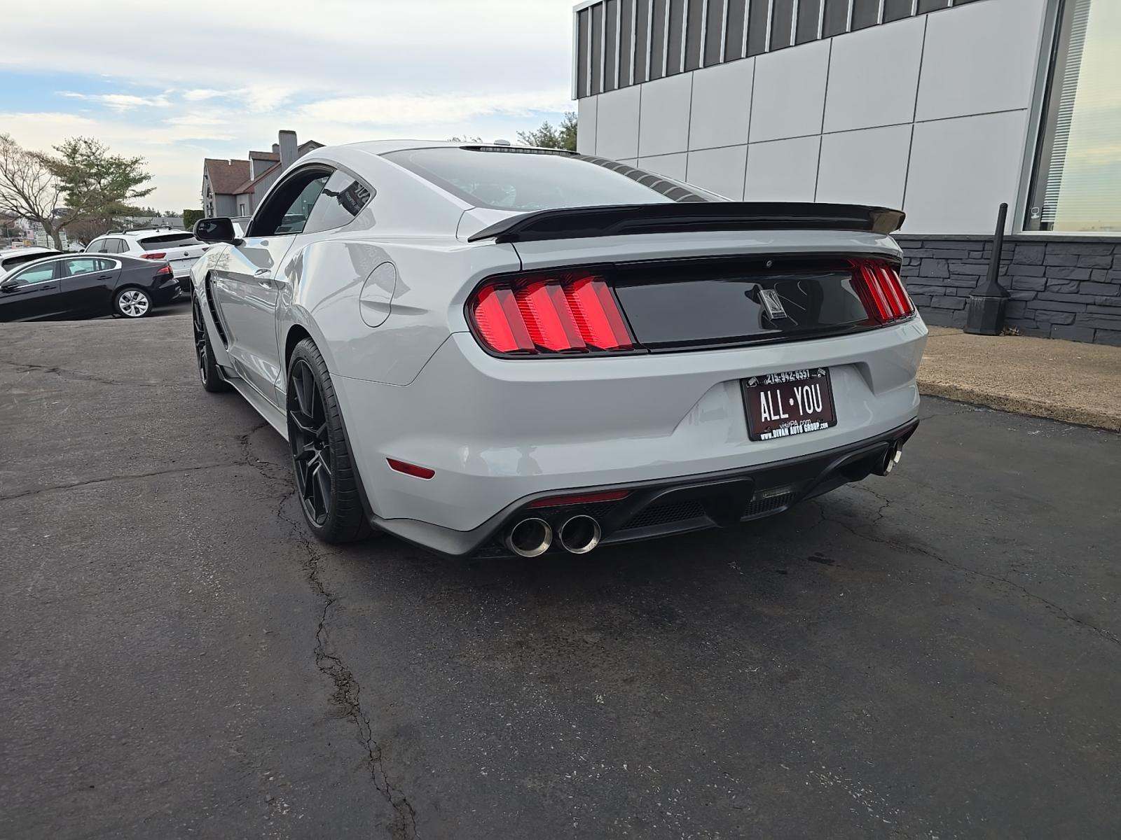 2016 Ford Mustang Shelby GT350 RWD