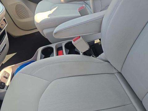 2017 Chrysler Pacifica Touring FWD