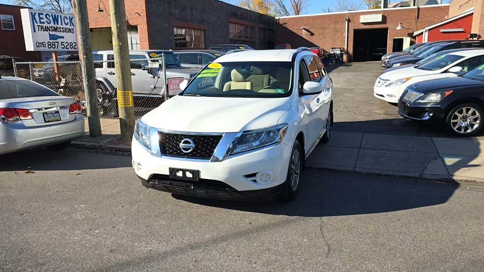 2016 Nissan Pathfinder S