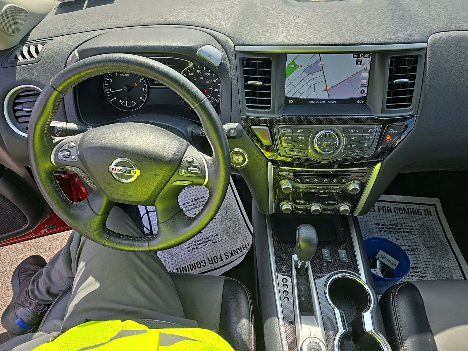 2020 Nissan Pathfinder SL AWD