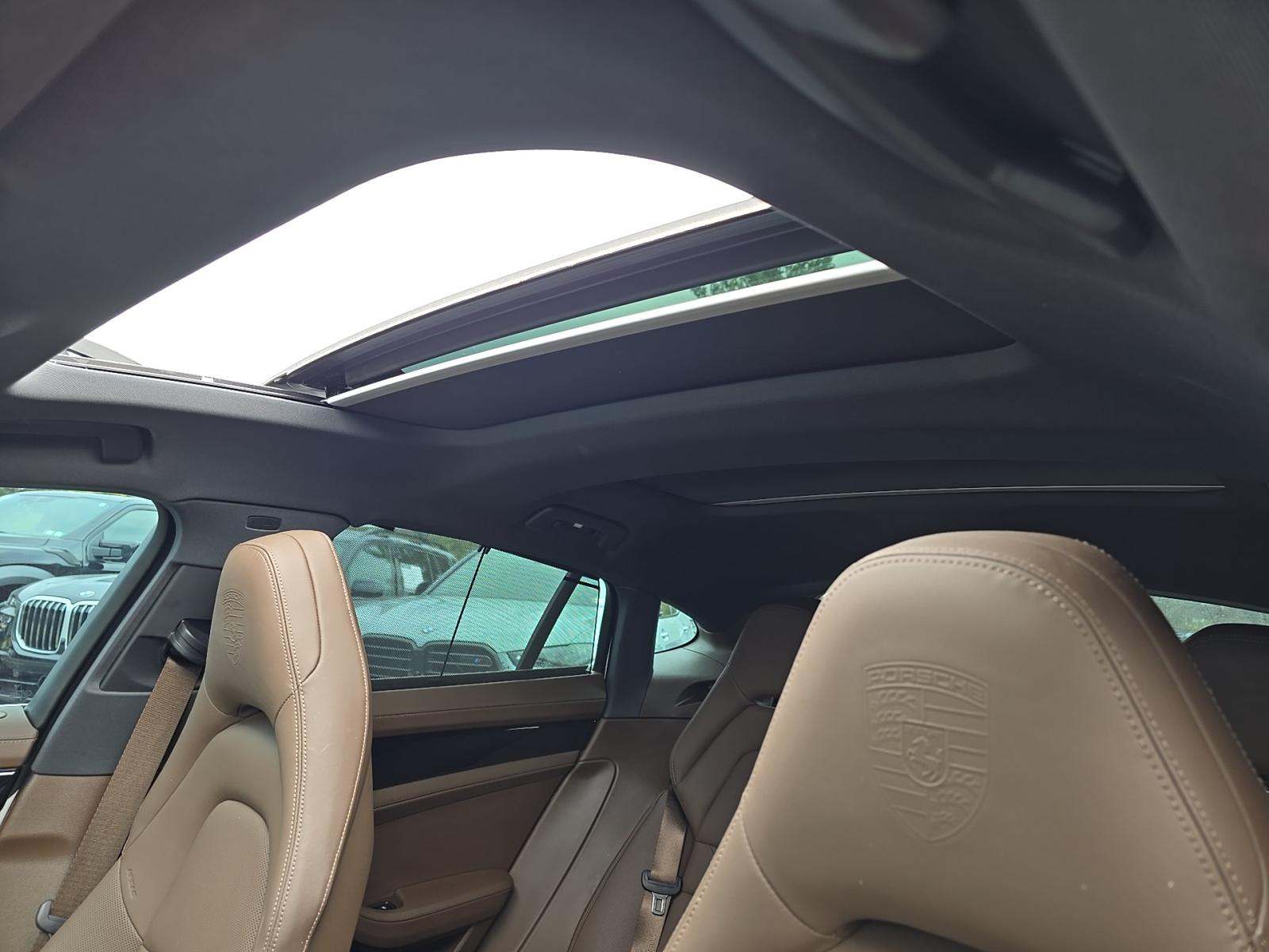 2023 Porsche Panamera 4 AWD