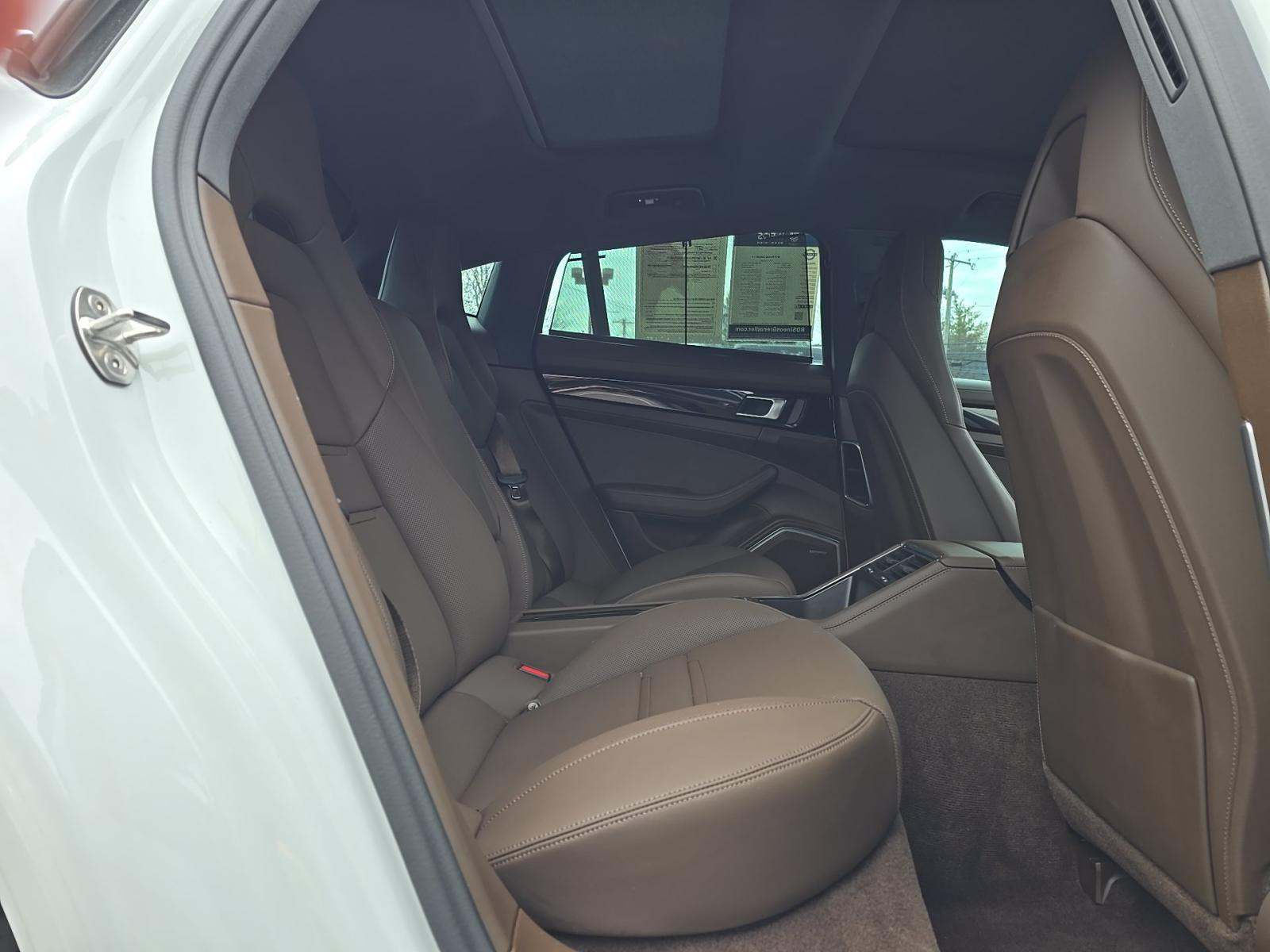 2023 Porsche Panamera 4 AWD