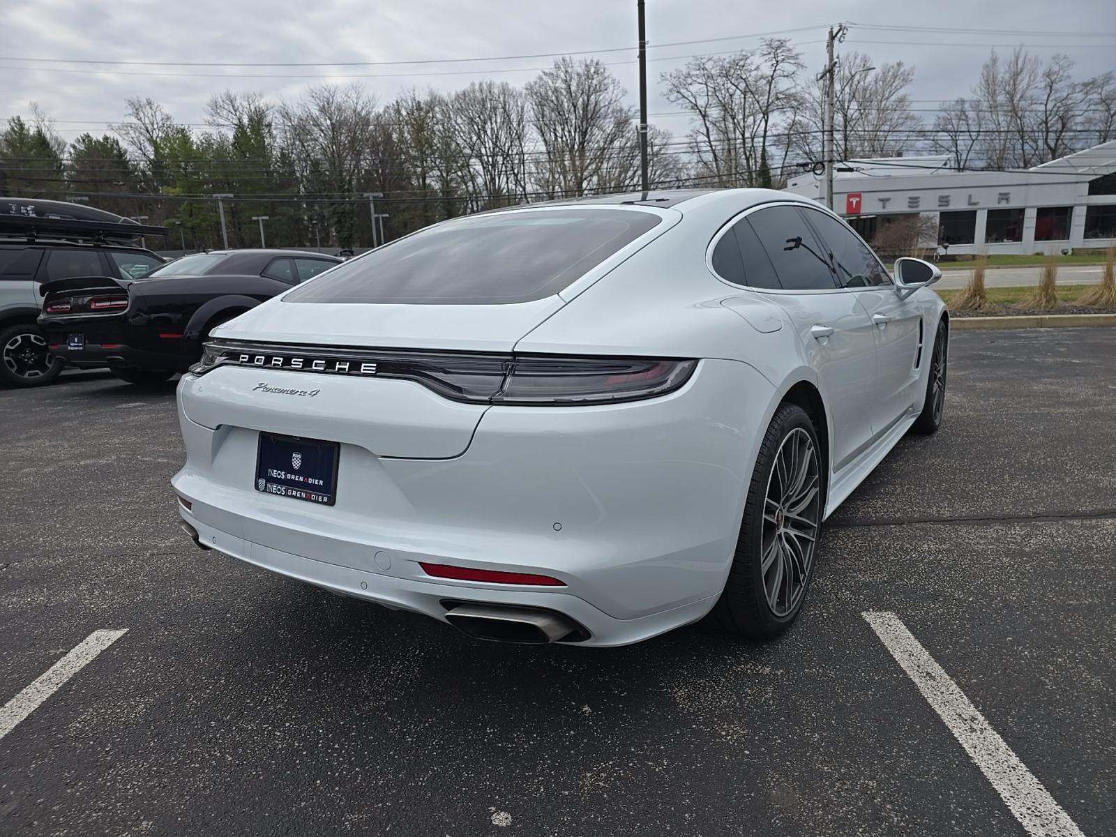 2023 Porsche Panamera 4 AWD